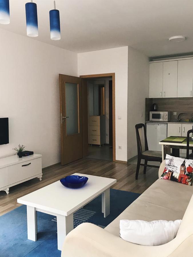 Blini Complex Apartment Pristina Exterior photo